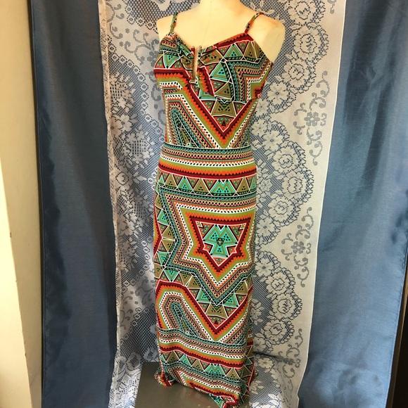 Halter Style Summer Dress - Picture 2 of 9